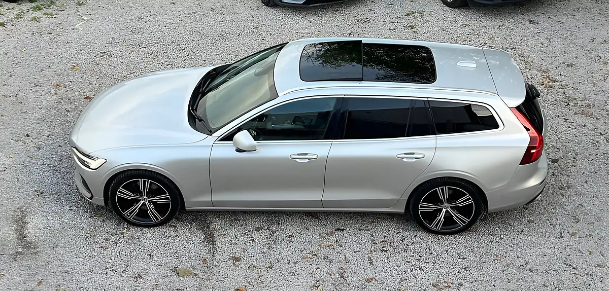 Used 2020 Volvo V60 Inscription Plus Silver - Interior and Exterior details 2