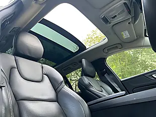 Used 2020 Volvo V60 Inscription Plus Silver - Interior and Exterior details 9