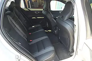 Used 2020 Volvo V60 R-Design Plus Bright Silver - Interior and Exterior details 13