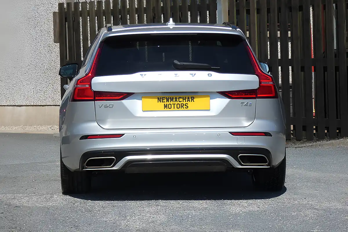 Used 2020 Volvo V60 R-Design Plus Bright Silver - Interior and Exterior details 3