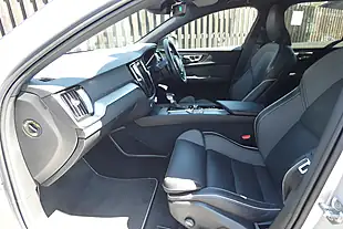 Used 2020 Volvo V60 R-Design Plus Bright Silver - Interior and Exterior details 8