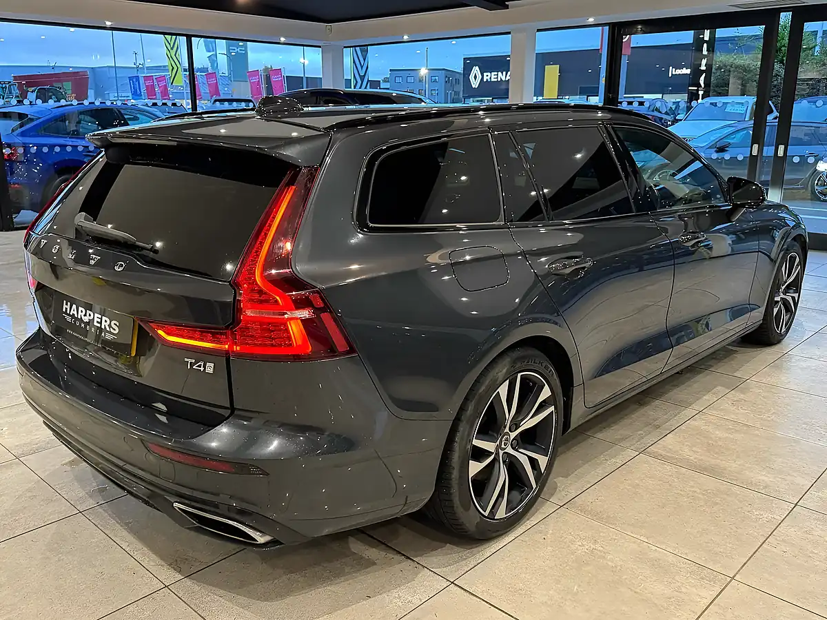 Used 2020 Volvo V60 R-Design Plus Grey - Interior and Exterior details 16