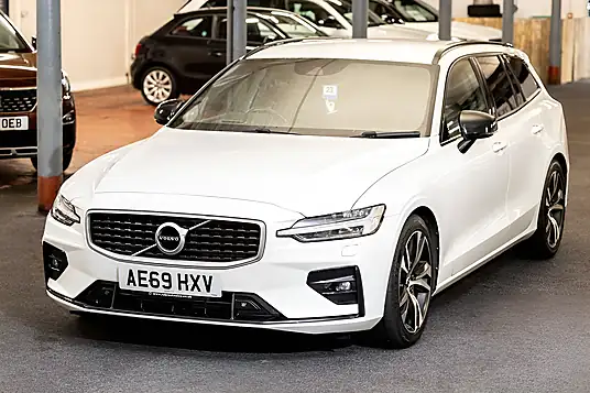 2020 Volvo V60 R-Design D4