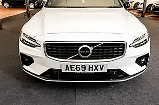 Used 2020 Volvo V60 R-Design White - Interior and Exterior details 10