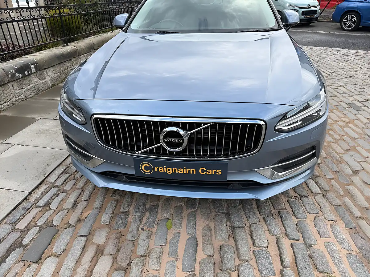 Used 2020 Volvo V90 Inscription Plus Mussel Blue - Interior and Exterior details 12