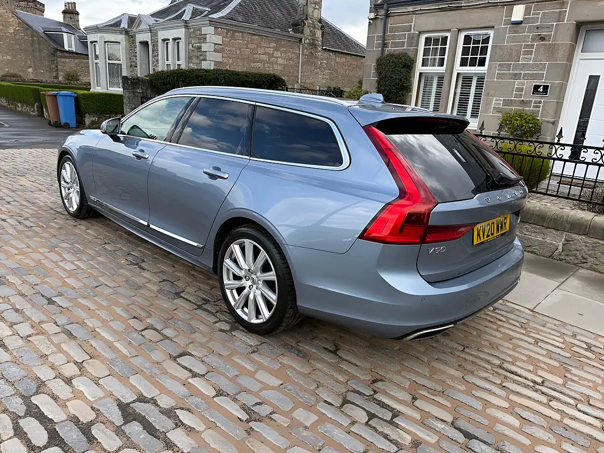Used 2020 Volvo V90 Inscription Plus Mussel Blue - Interior and Exterior details 8