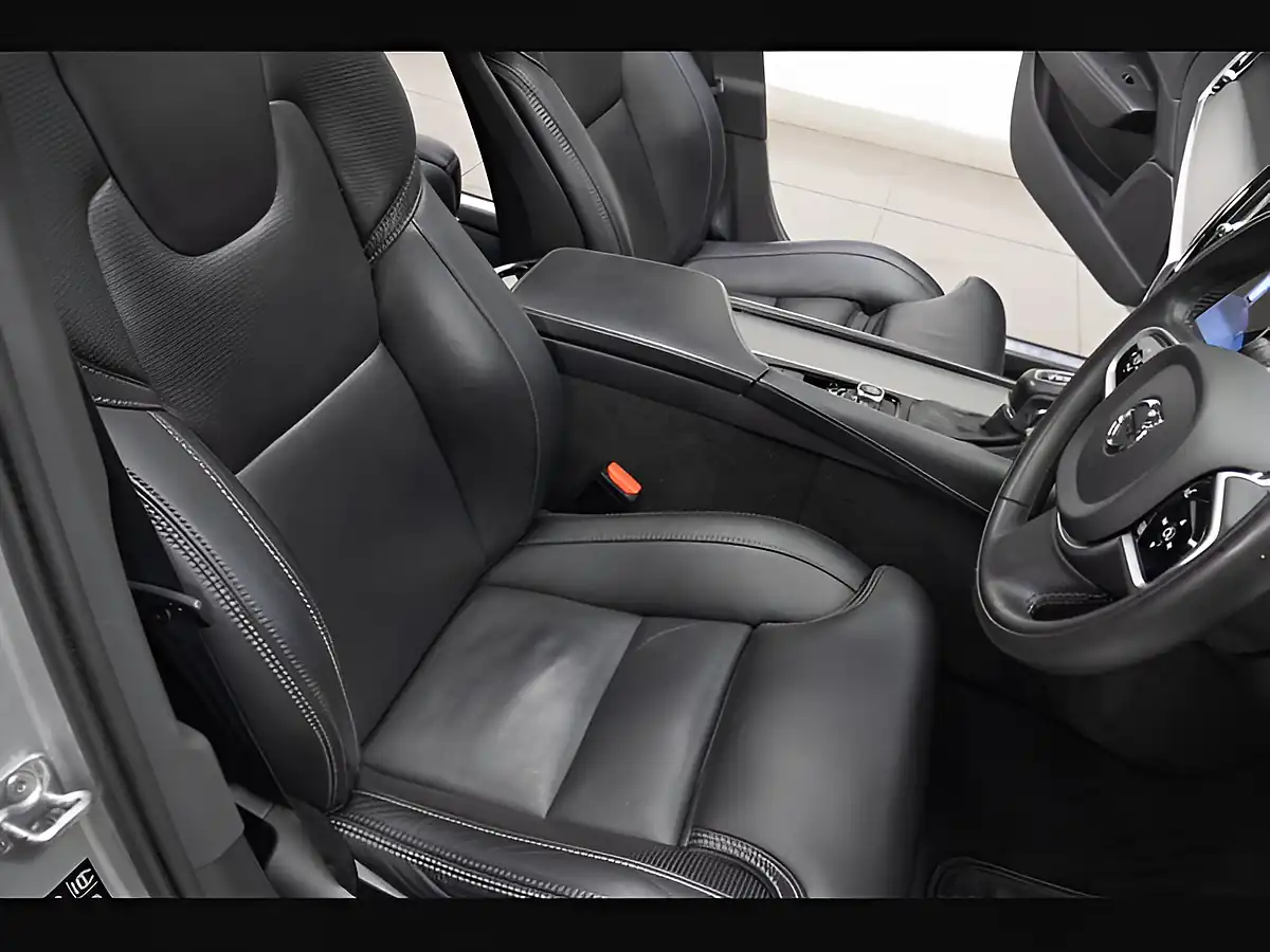 Used 2020 Volvo V90 Inscription Plus Silver - Interior and Exterior details 13
