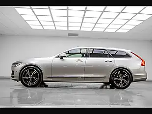 Used 2020 Volvo V90 Inscription Plus Silver - Interior and Exterior details 3