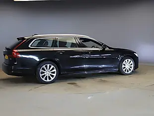 Used 2020 Volvo V90 Momentum Black Stone - Interior and Exterior details 3