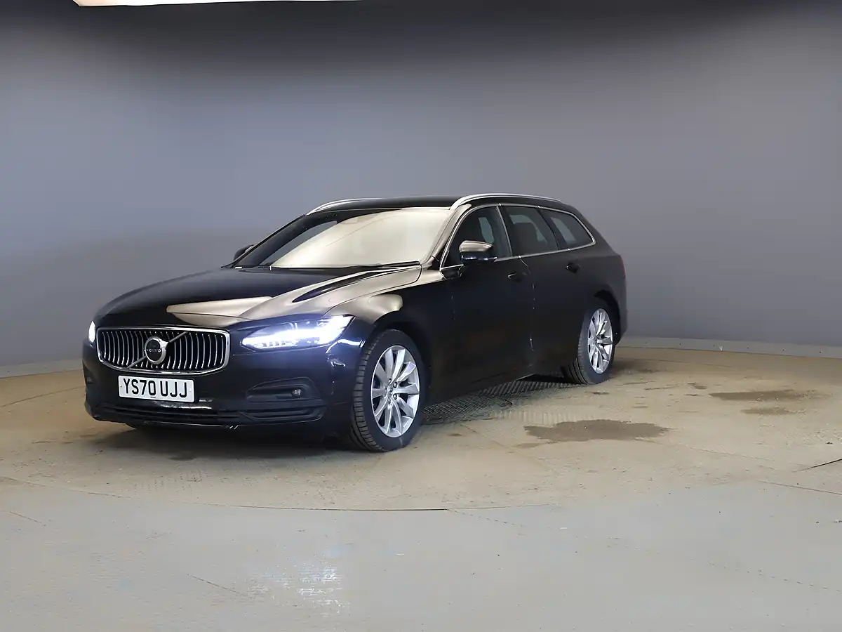 Used 2020 Volvo V90 Momentum Black Stone - Interior and Exterior details 6