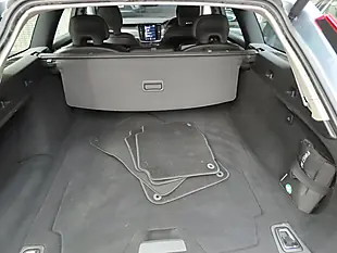 Used 2020 Volvo V90 Momentum Plus Blue - Interior and Exterior details 11