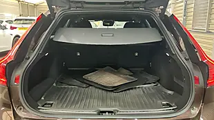 Used 2020 Volvo V90 R-Design Brown - Interior and Exterior details 13