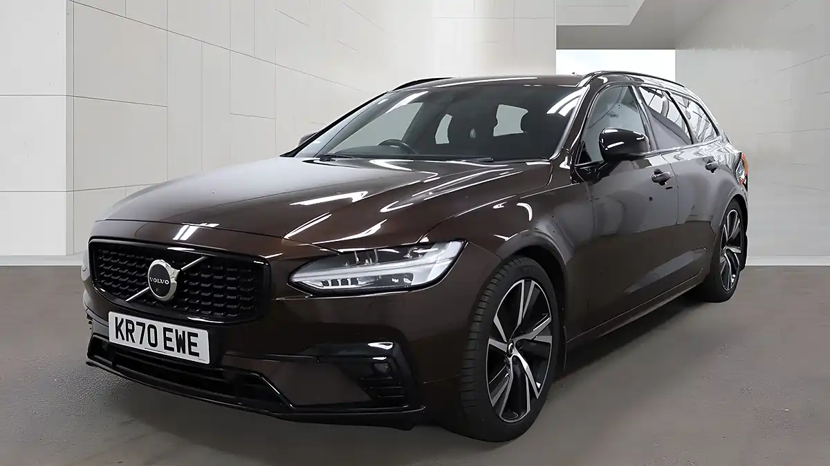 Used 2020 Volvo V90 R-Design Brown - Interior and Exterior details 3