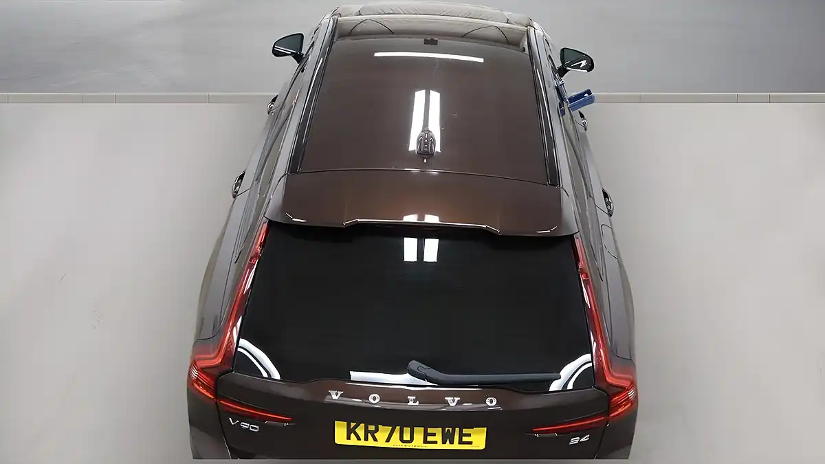 Used 2020 Volvo V90 R-Design Brown - Interior and Exterior details 4