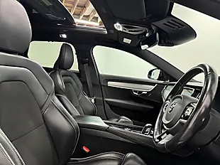 Used 2020 Volvo V90 R-Design Onyx Black - Interior and Exterior details 10