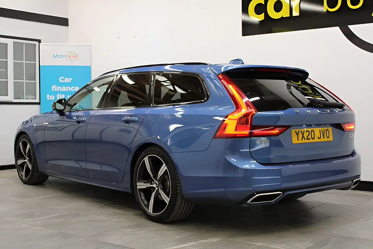 Used 2020 Volvo V90 R-Design Plus Blue - Interior and Exterior details 3