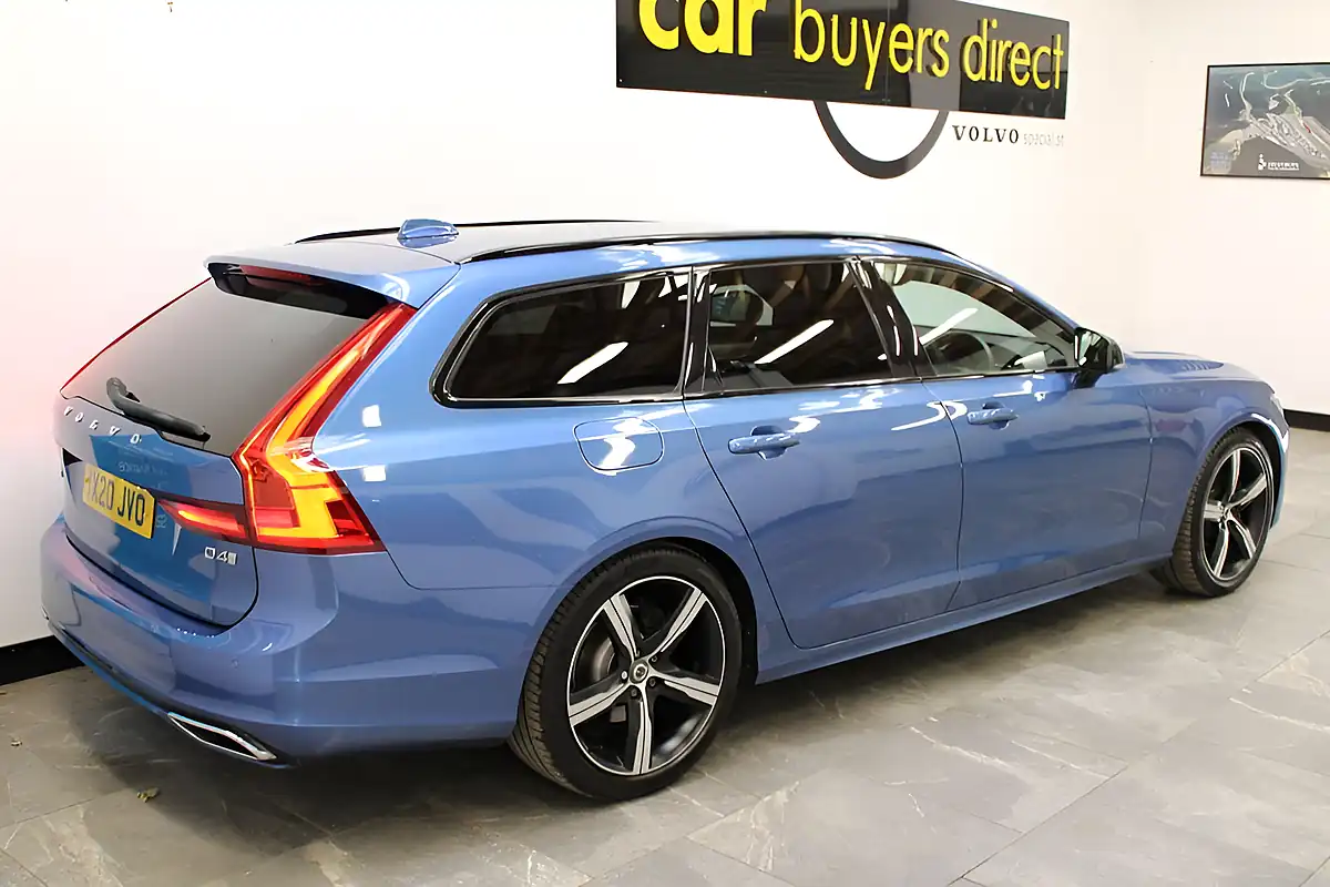 Used 2020 Volvo V90 R-Design Plus Blue - Interior and Exterior details 4
