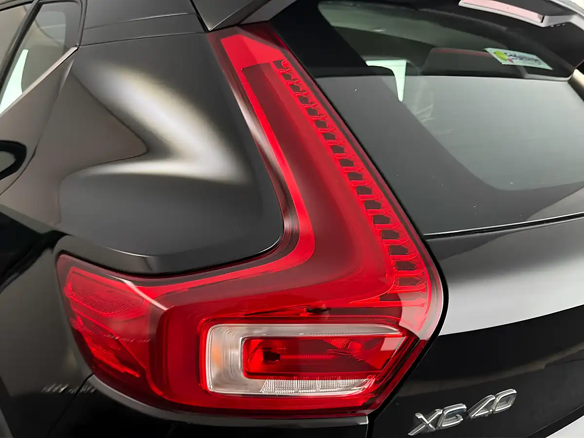 Used 2020 Volvo XC40 Inscription Black - Interior and Exterior details 16
