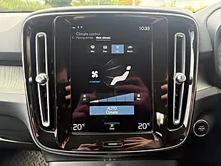 Used 2020 Volvo XC40 Inscription Grey - Interior and Exterior details 12