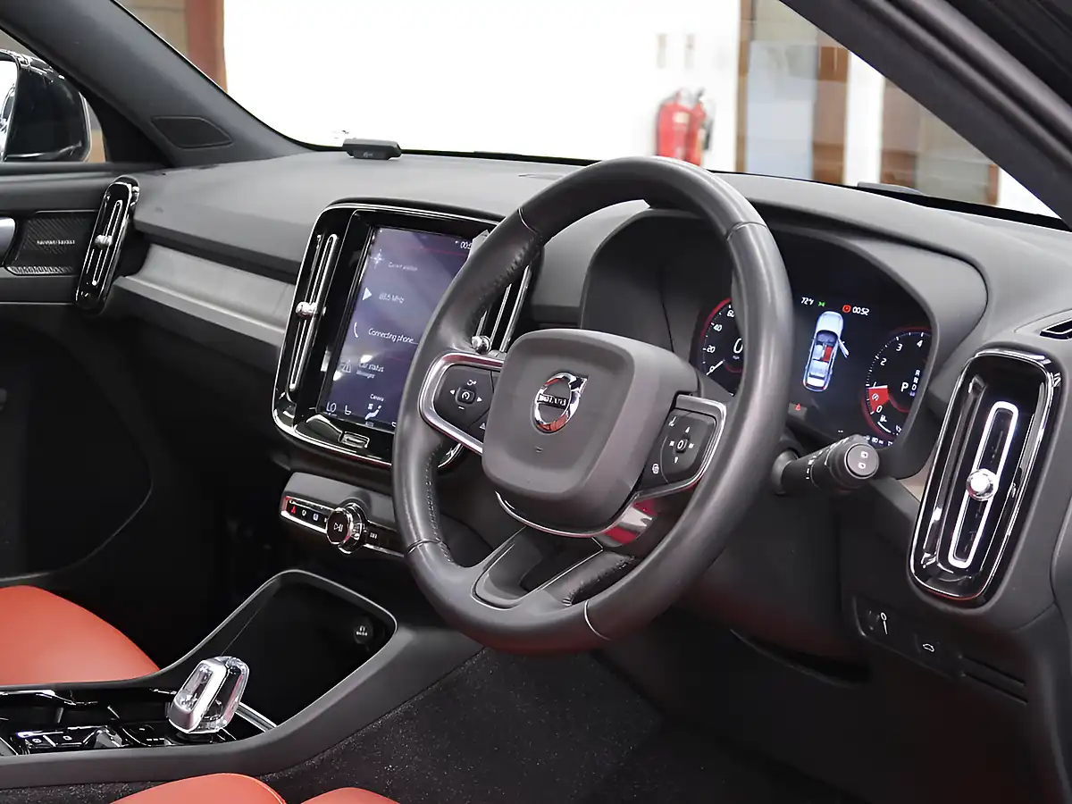 Used 2020 Volvo XC40 Inscription Pro Black - Interior and Exterior details 16