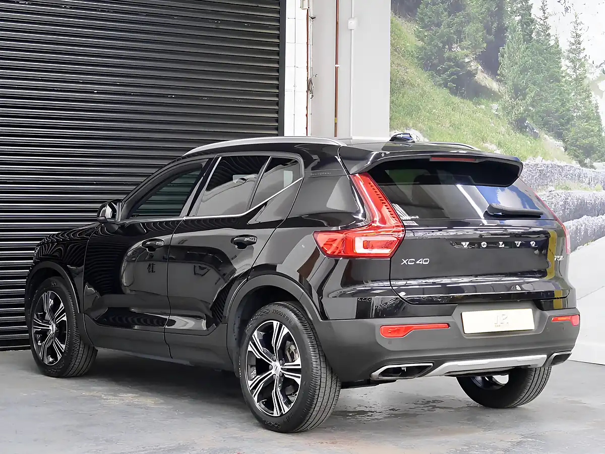 Used 2020 Volvo XC40 Inscription Pro Black - Interior and Exterior details 5