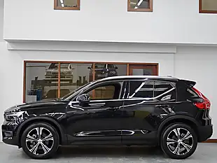 Used 2020 Volvo XC40 Inscription Pro Black - Interior and Exterior details 6