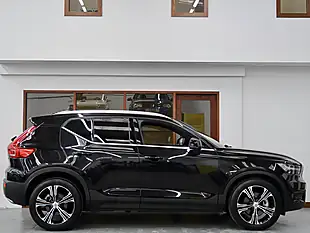 Used 2020 Volvo XC40 Inscription Pro Black - Interior and Exterior details 8