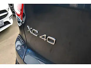 Used 2020 Volvo XC40 Inscription Pro Denim Blue - Interior and Exterior details 13