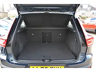 Used 2020 Volvo XC40 Inscription Pro Denim Blue - Interior and Exterior details 14