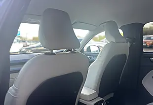 Used 2020 Volvo XC40 Inscription Pro Denim Blue - Interior and Exterior details 17