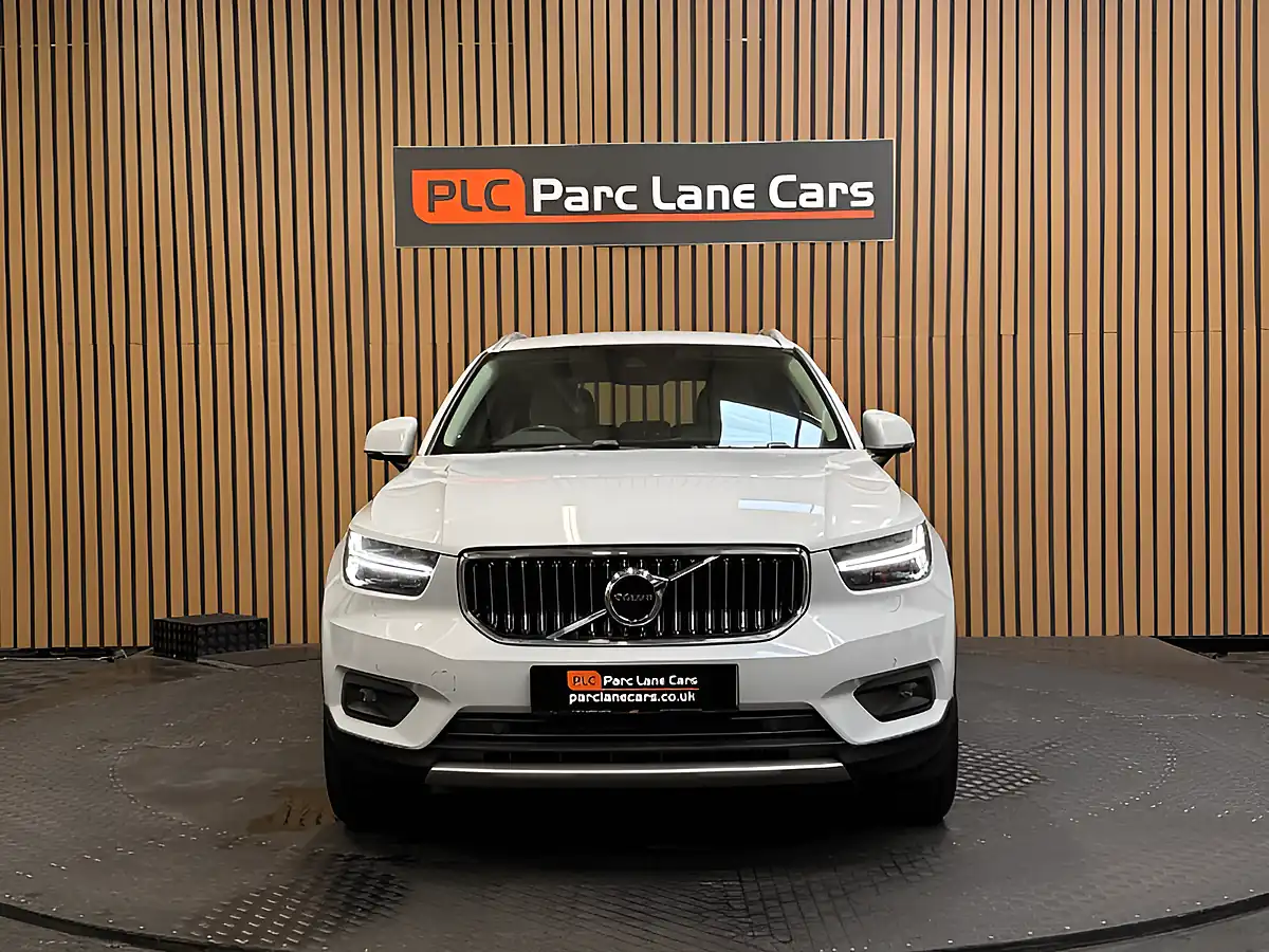 Used 2020 Volvo XC40 Inscription Pro Glacier Silver - Interior and Exterior details 2