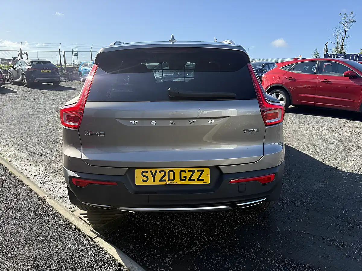 Used 2020 Volvo XC40 Inscription Pro Pebble Grey - Interior and Exterior details 6