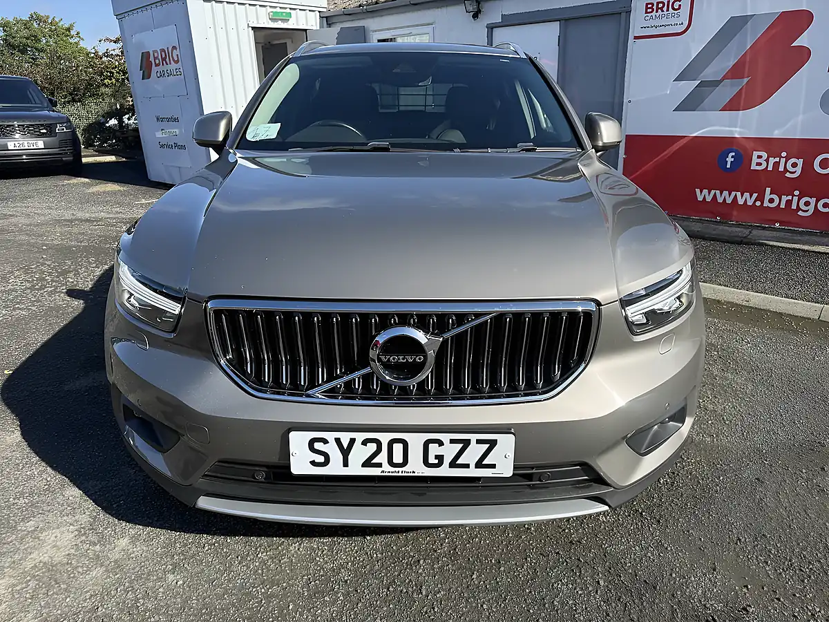 Used 2020 Volvo XC40 Inscription Pro Pebble Grey - Interior and Exterior details 7