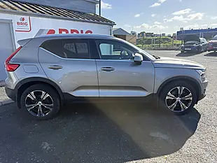 Used 2020 Volvo XC40 Inscription Pro Pebble Grey - Interior and Exterior details 9