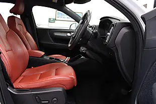 Used 2020 Volvo XC40 Inscription Pro White - Interior and Exterior details 20