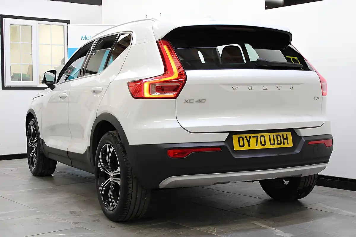 Used 2020 Volvo XC40 Inscription Pro White - Interior and Exterior details 3