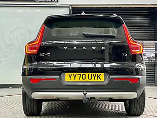 Used 2020 Volvo XC40 Momentum Black - Interior and Exterior details 11