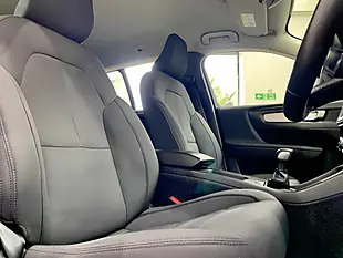 Used 2020 Volvo XC40 Momentum Black - Interior and Exterior details 7