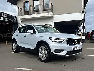 Used 2020 Volvo XC40 Momentum Silver - Interior and Exterior details 6