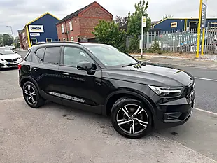 Used 2020 Volvo XC40 R-Design Black - Interior and Exterior details 7