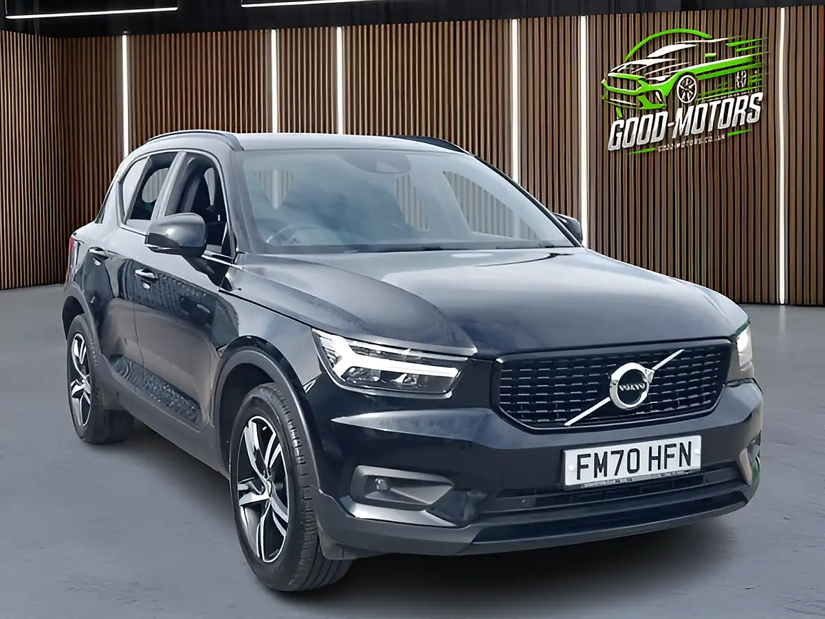 Used 2020 Volvo XC40 R-Design Black - Interior and Exterior details 9