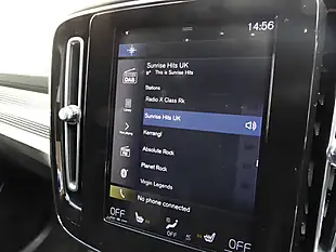 Used 2020 Volvo XC40 R-Design Blue - Interior and Exterior details 19