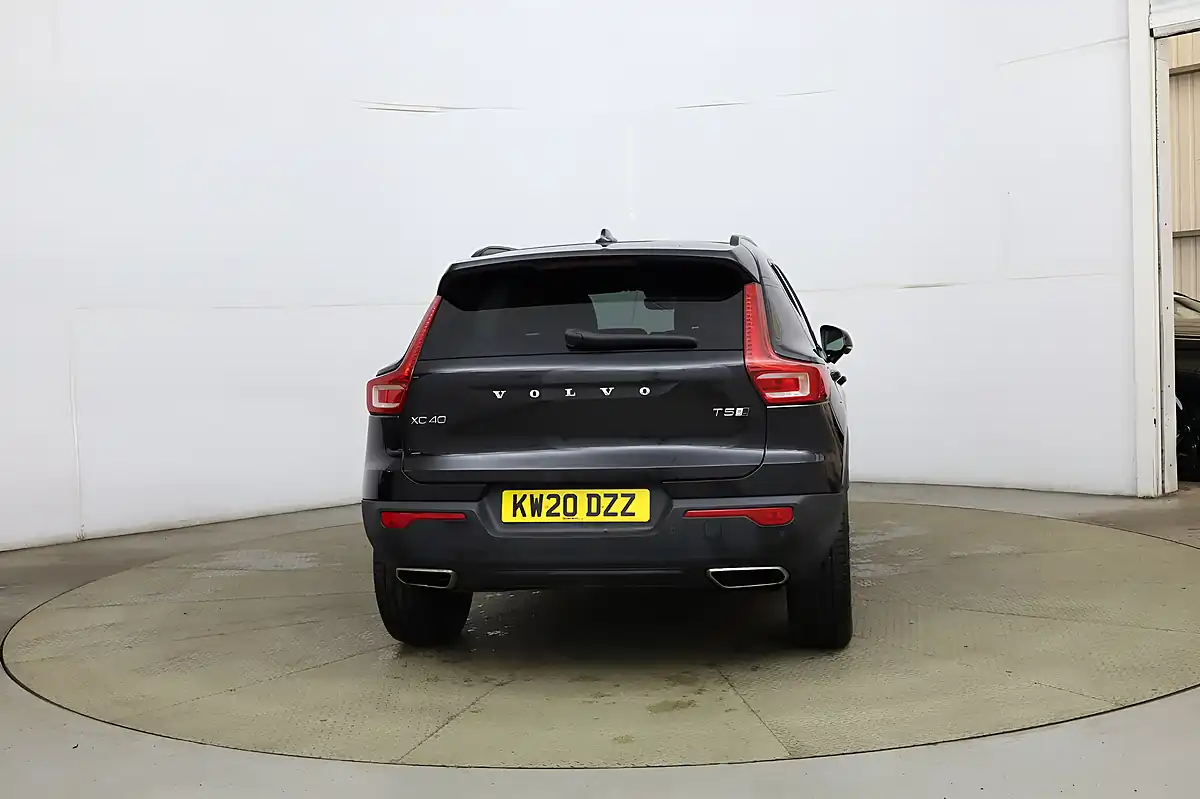 Used 2020 Volvo XC40 R-Design Pro Black - Interior and Exterior details 4