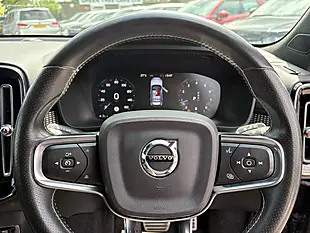 Used 2020 Volvo XC40 R-Design Pro Black - Interior and Exterior details 11