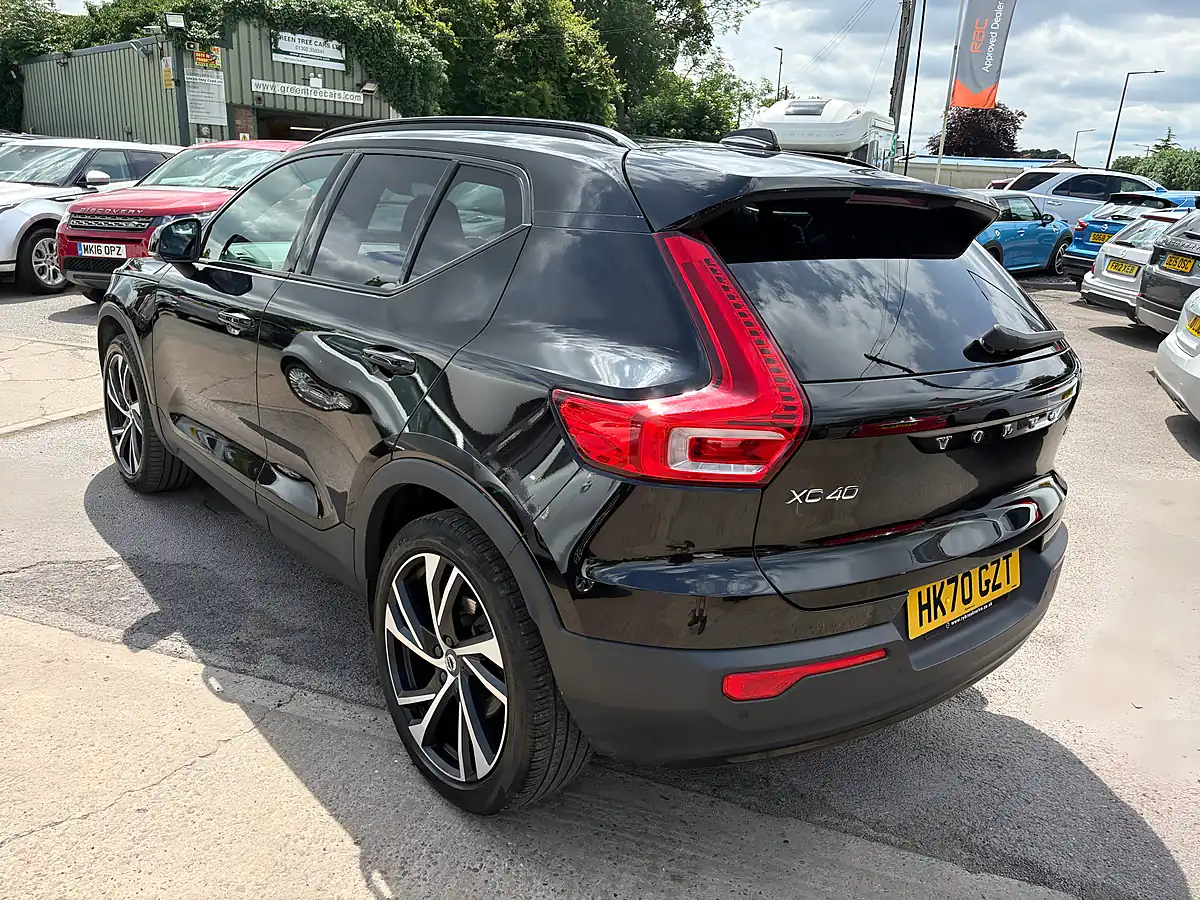 Used 2020 Volvo XC40 R-Design Pro Black - Interior and Exterior details 3