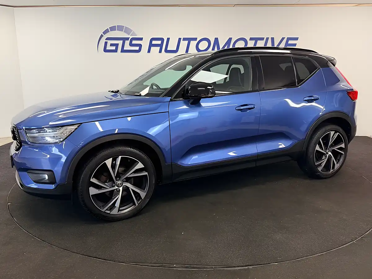 Used 2020 Volvo Xc40 R-Design Pro Bursting Blue - Interior and Exterior details 9