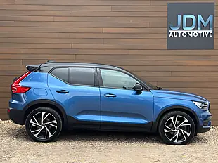 Used 2020 Volvo XC40 R-Design Pro Bursting Blue - Interior and Exterior details 2