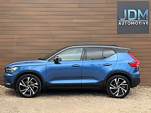 Used 2020 Volvo XC40 R-Design Pro Bursting Blue - Interior and Exterior details 7