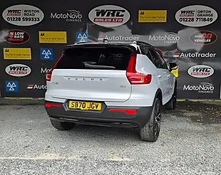 Used 2020 Volvo XC40 R-Design Pro Silver - Interior and Exterior details 6