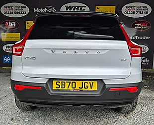 Used 2020 Volvo XC40 R-Design Pro Silver - Interior and Exterior details 8